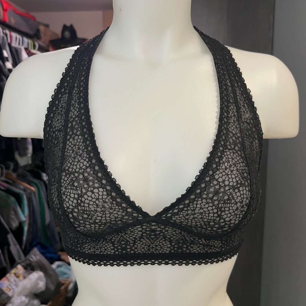 NWOT Victorias Secret Black Lace Bralette
